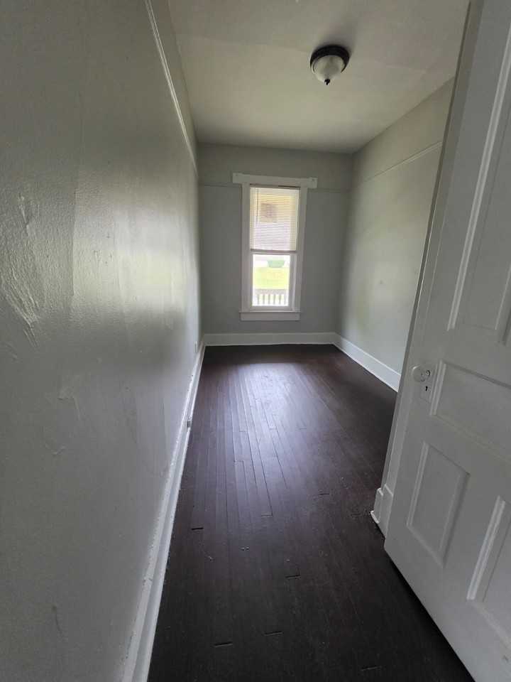 2930 N 1st St - Photo 6 of 9