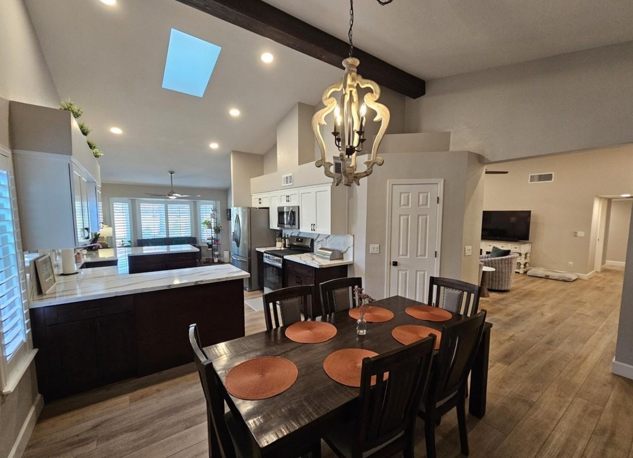 462 E Merrill Ave - Photo 6 of 15
