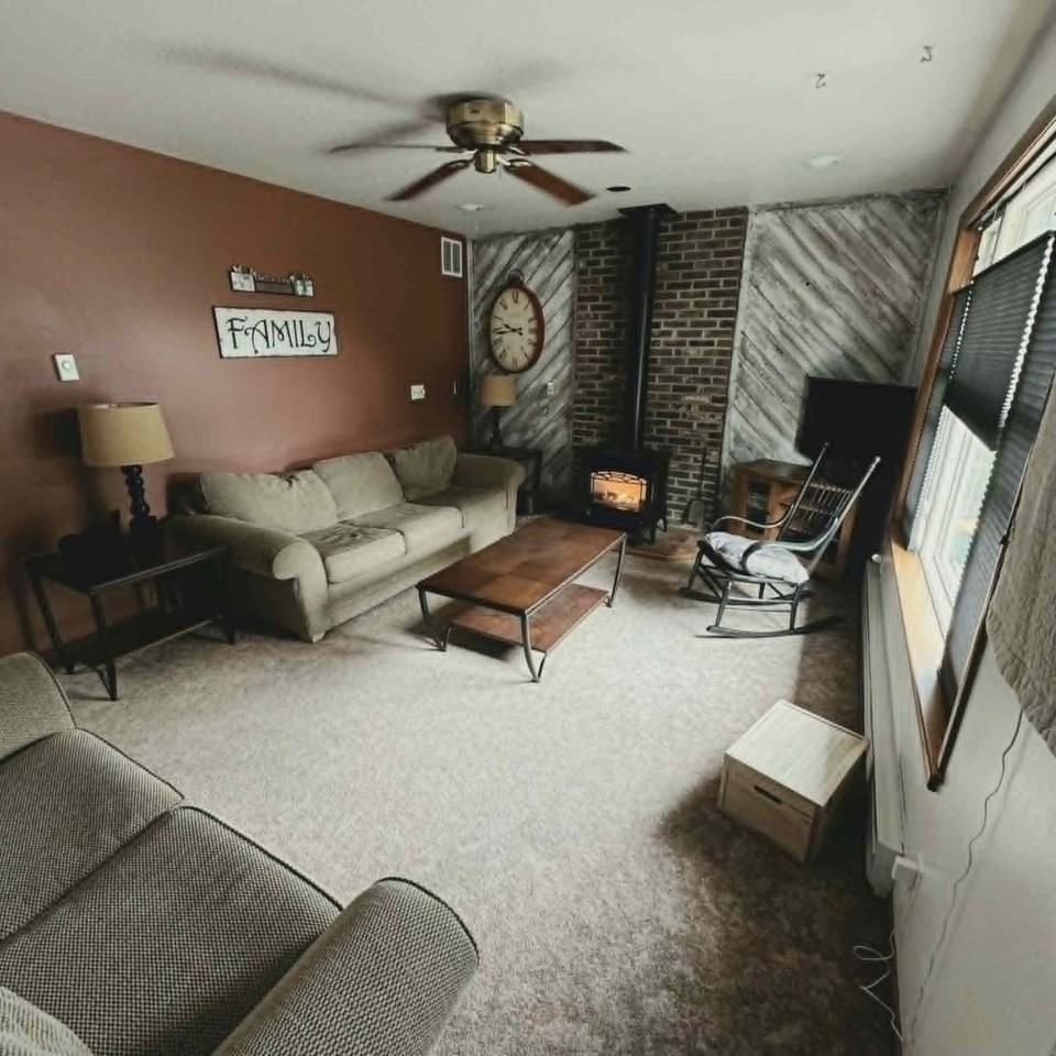 1920 Woodlawn Ave - Photo 3 of 6