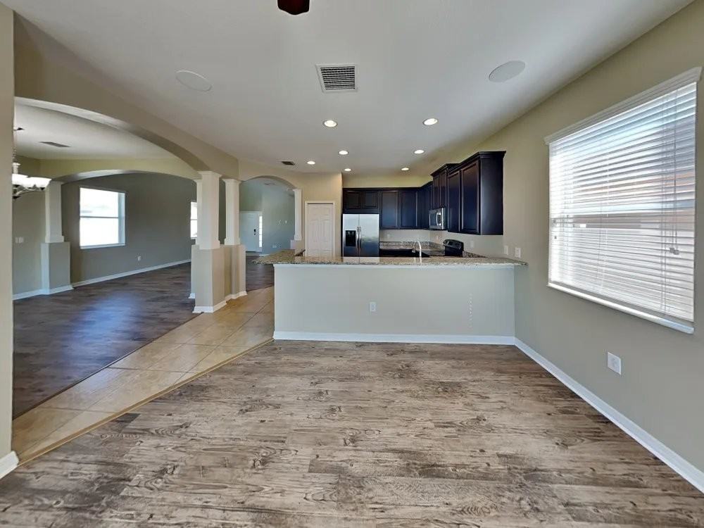 7614 Forest Mere Dr - Photo 5 of 17