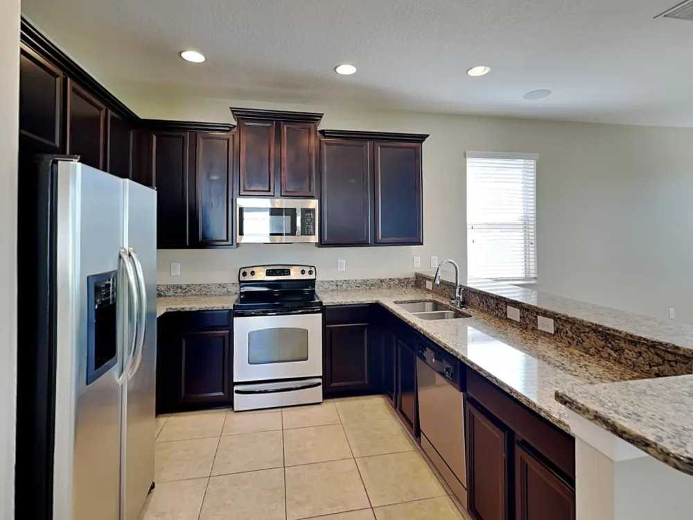7614 Forest Mere Dr - Photo 6 of 17