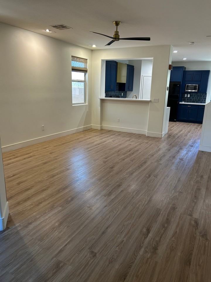 10671 Cherry Ridge Ct - Photo 2 of 20