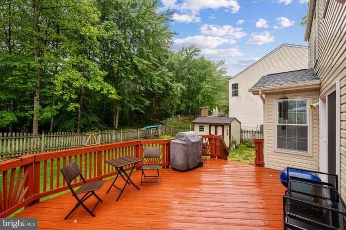 5661 Assateague Pl - Photo 2 of 18