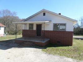 featured image of 535 Arkwright Dr