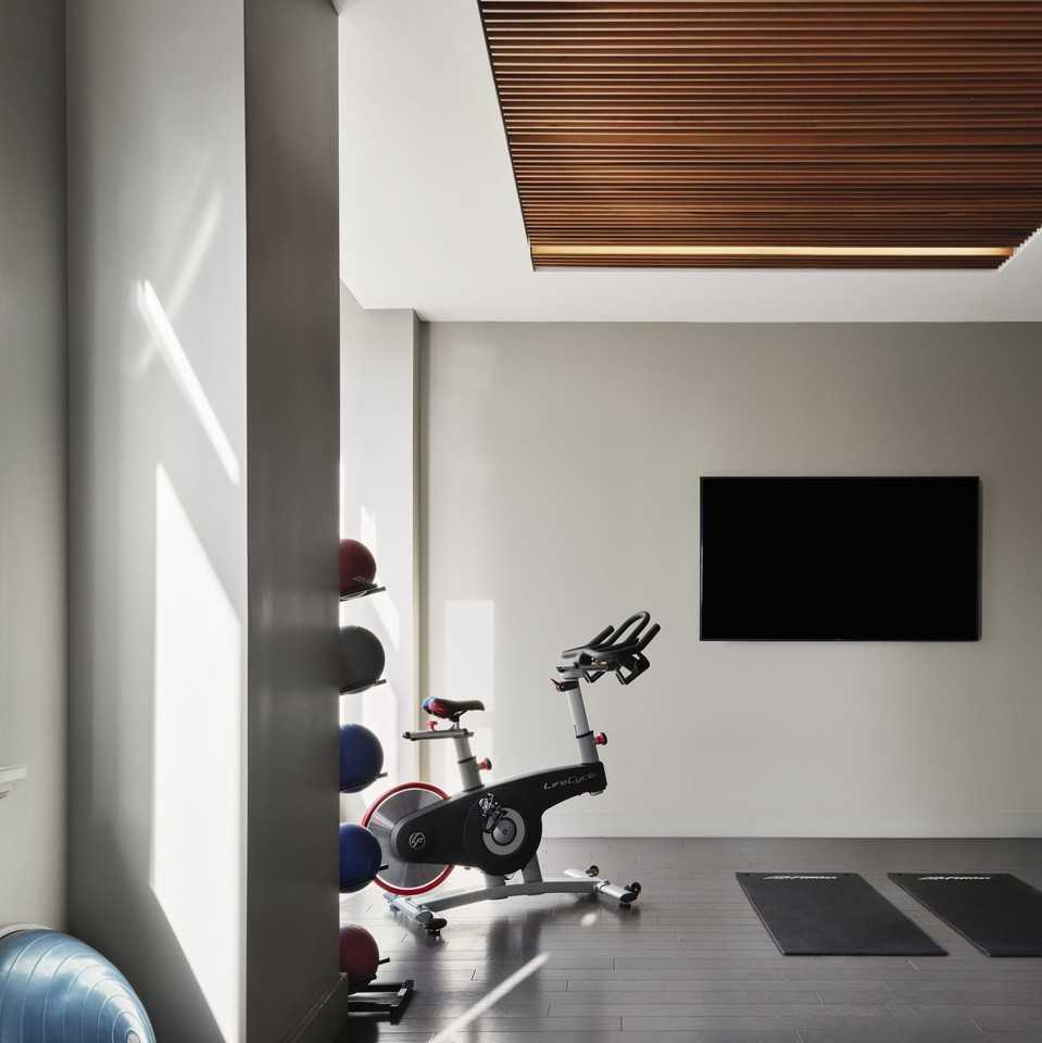 M2 - Photo 3 of 4