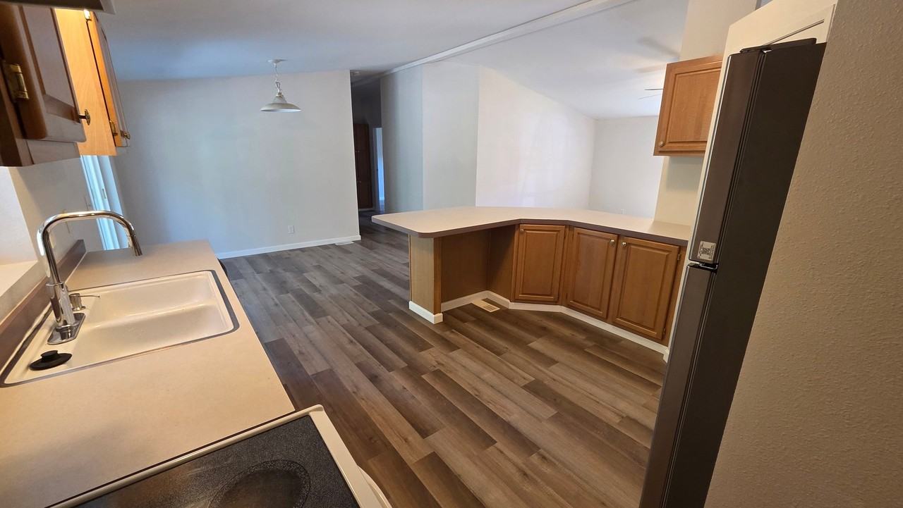 178 Moonbeam Ln - Photo 4 of 20