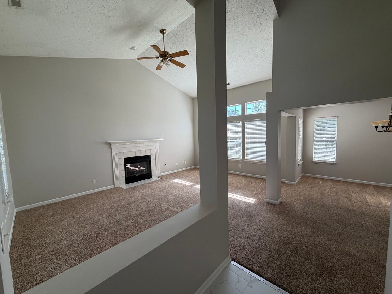 14173 Jasmine Ct - Photo 3 of 20