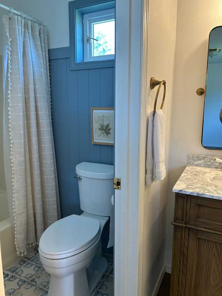 654 E Maple Pl - Photo 7 of 18