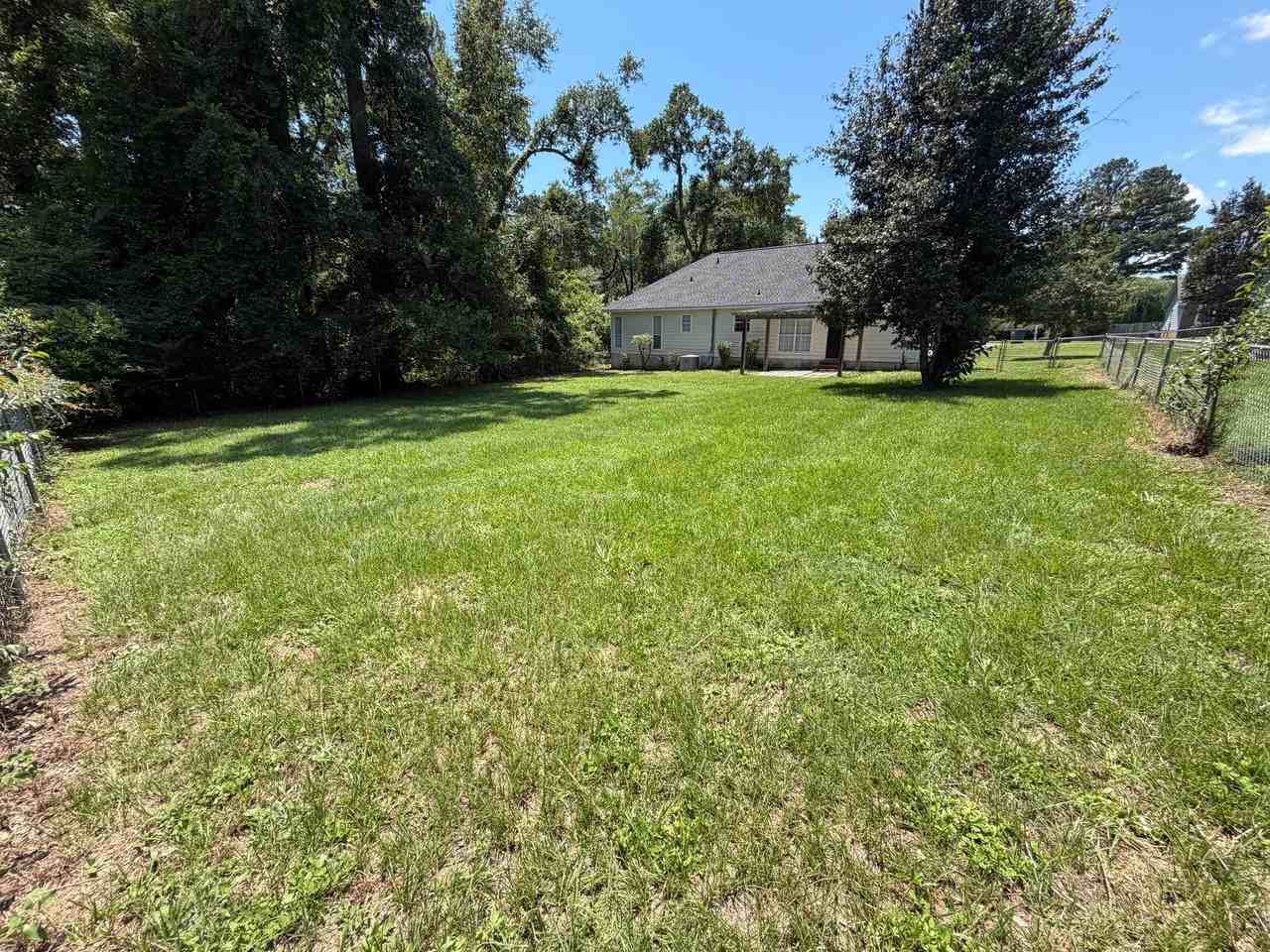 206 Buckston Ct - Photo 3 of 20