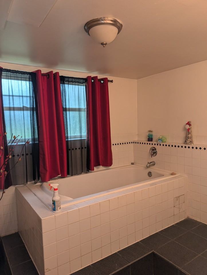 2511 Pomo Ct - Photo 3 of 4