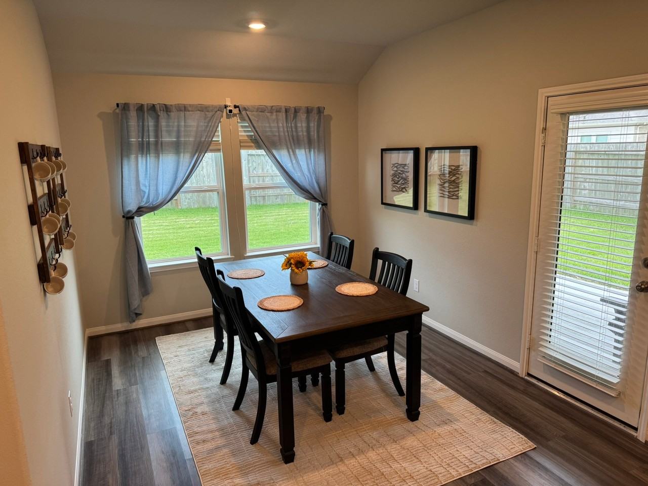 1729 Hartford Springs Trl - Photo 5 of 20