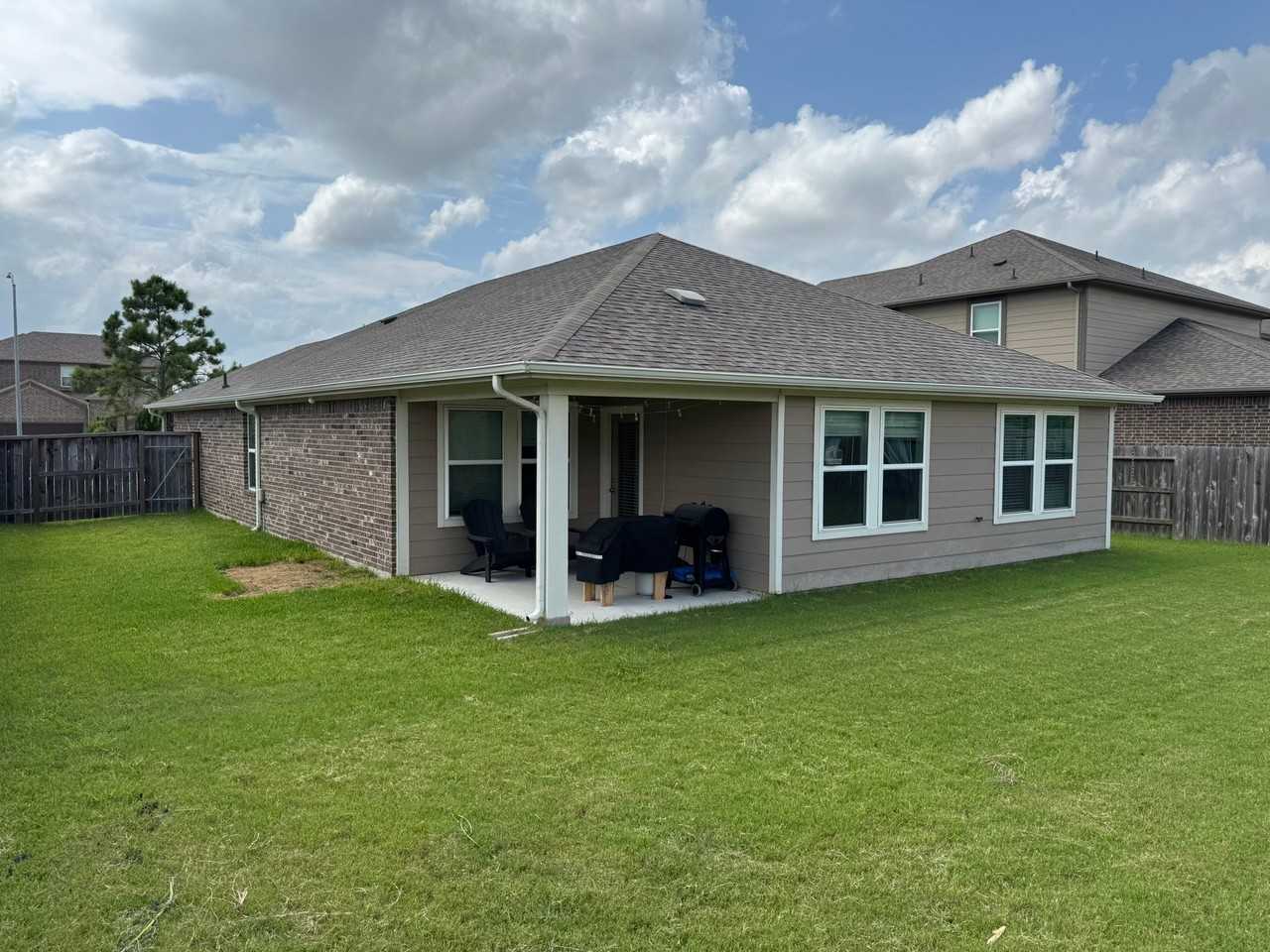 1729 Hartford Springs Trl - Photo 7 of 20