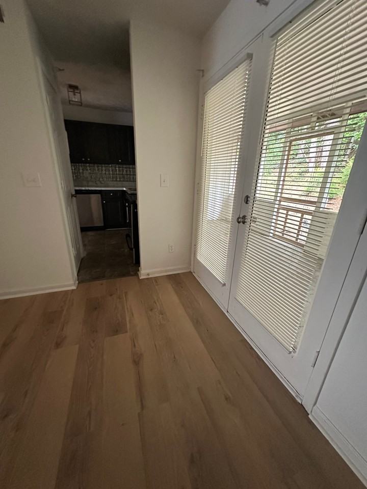 822 Burns Walk Ct Nw - Photo 5 of 12