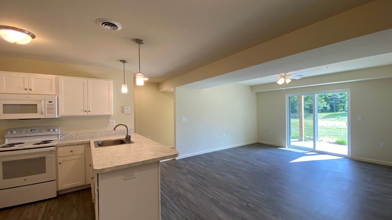 2965 W Old State Rd #201 - Photo 3 of 15