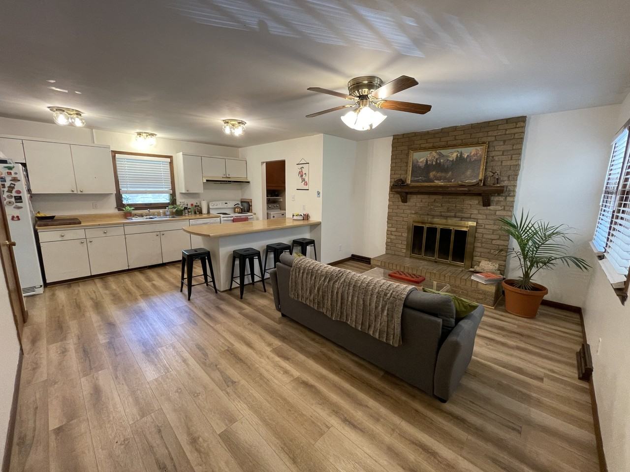 1813 Vaughn Dr #NA - Photo 2 of 12