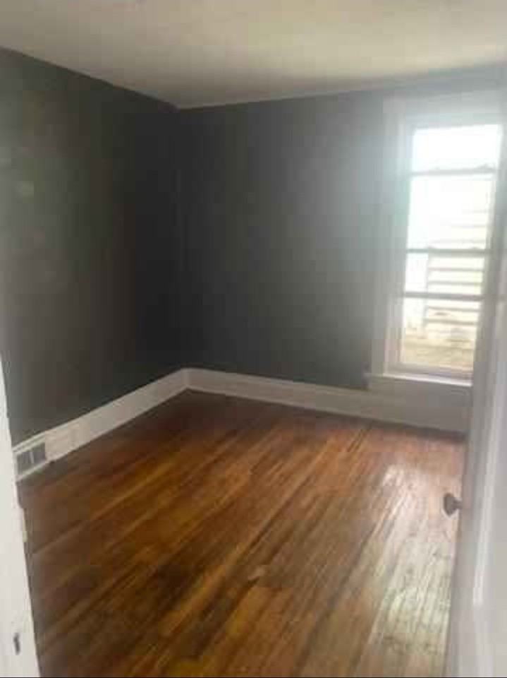 395 Fargo Ave #2 - Photo 6 of 9