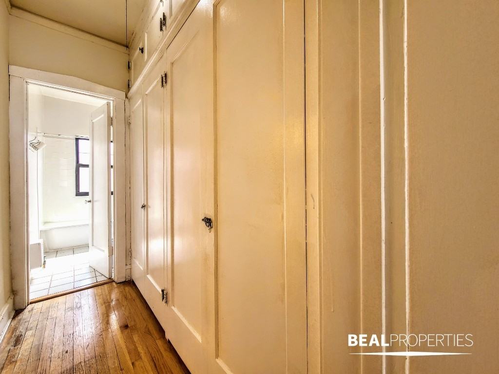 Oak Ave #E3 - Photo 3 of 15
