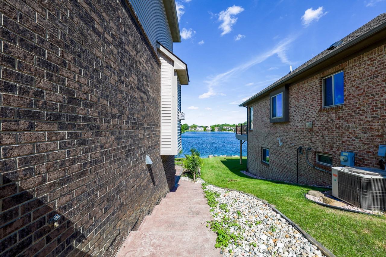 47791 Crichton Ln #NA - Photo 2 of 37