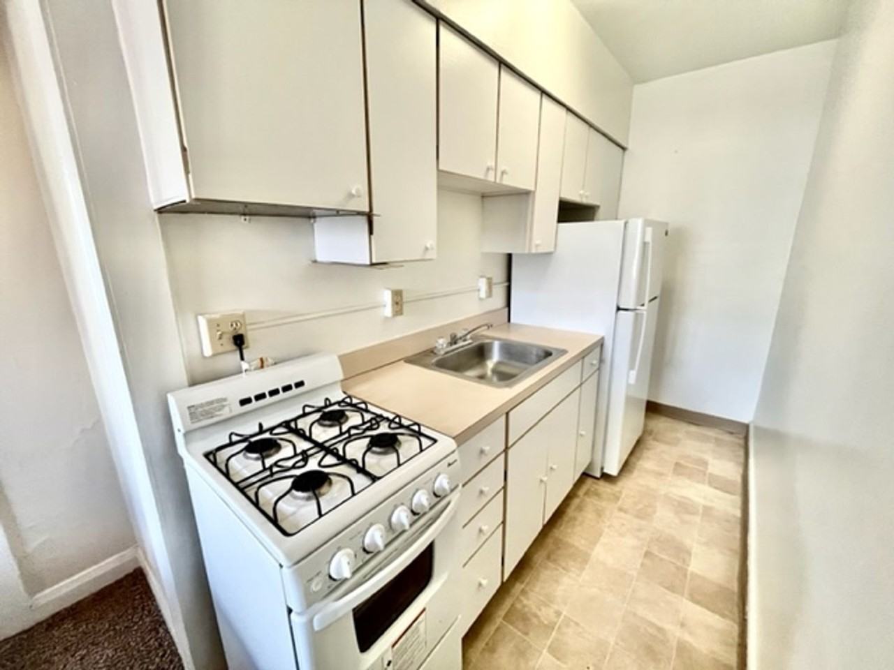 2450 Derbyshire Rd #412 - Photo 3 of 8