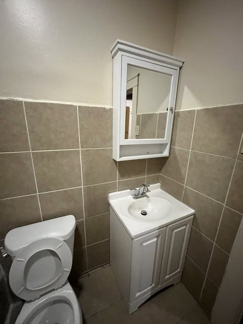 113 Rhode Island Ave #2 - Photo 2 of 4