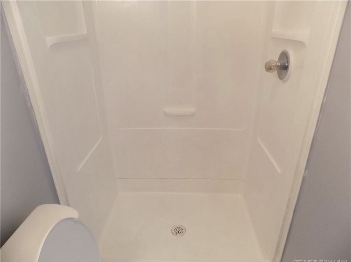 303 Lynn Ave #NA - Photo 2 of 20