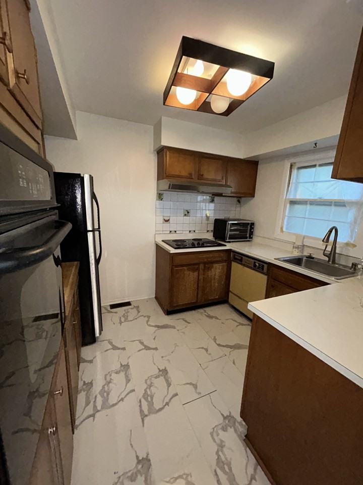5 Thornleigh Pl #NA - Photo 3 of 14
