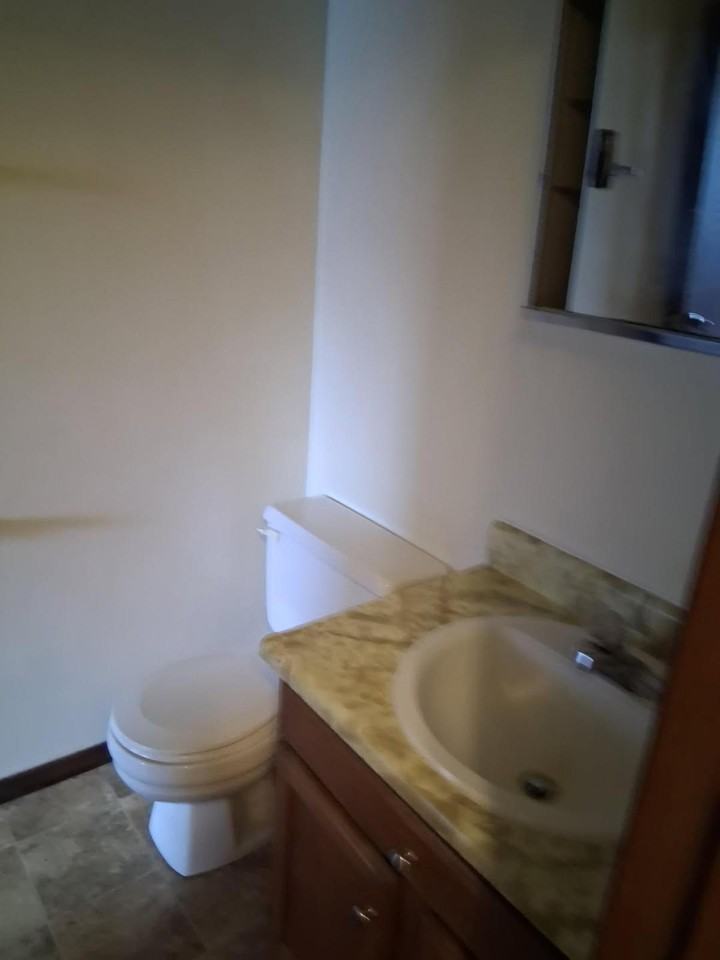 1325 Trade Sq W #4 - Photo 3 of 13