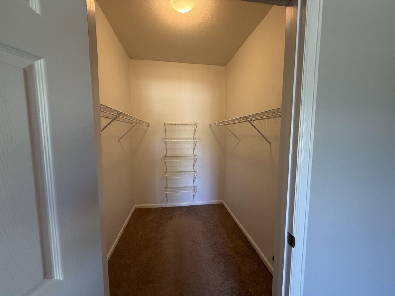 1465 Blue Sky Cir #17-104 - Photo 4 of 17
