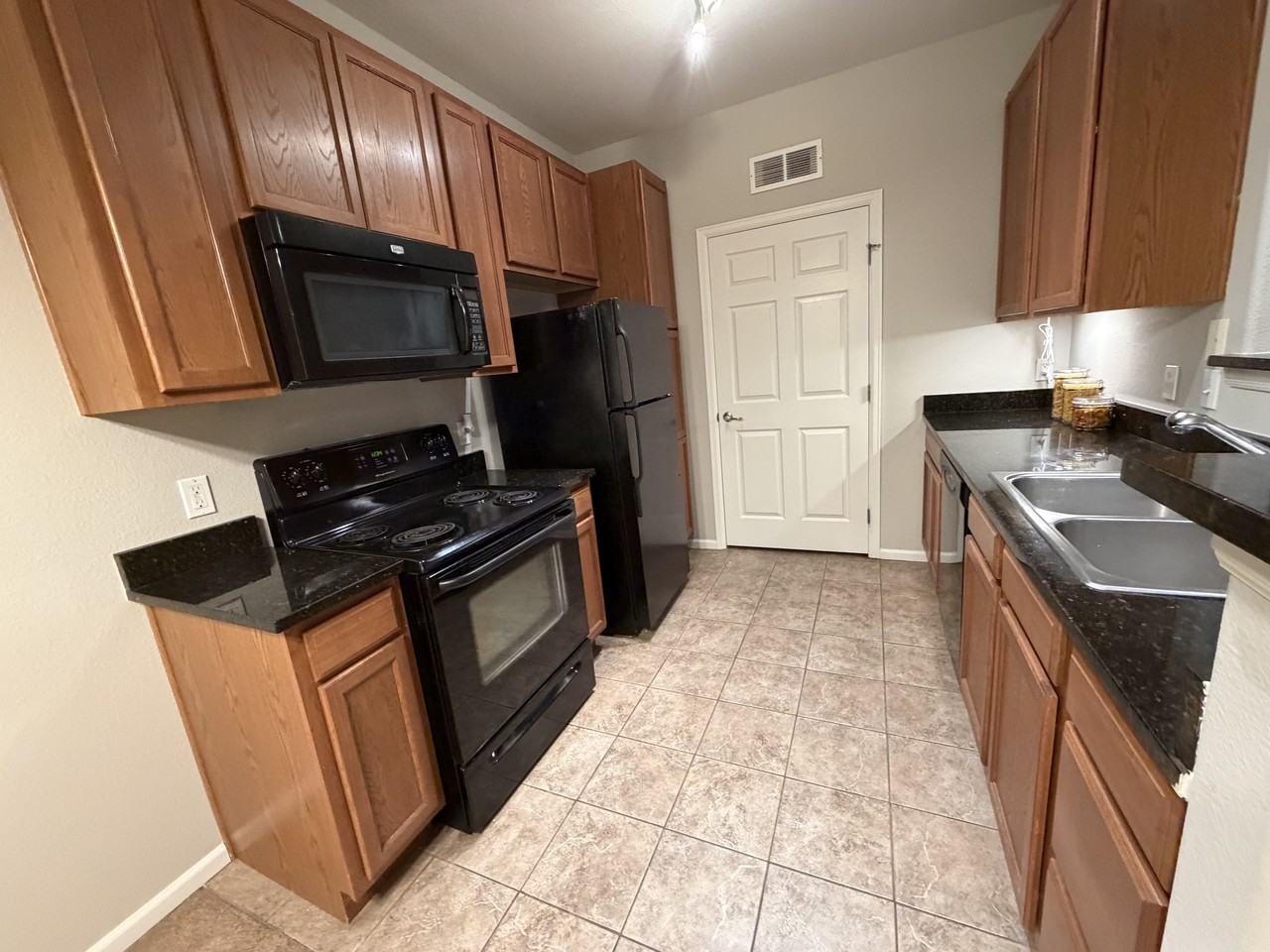 1465 Blue Sky Cir #17-104 - Photo 7 of 15