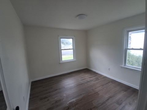 379 W Stewart St #NA - Photo 4 of 14