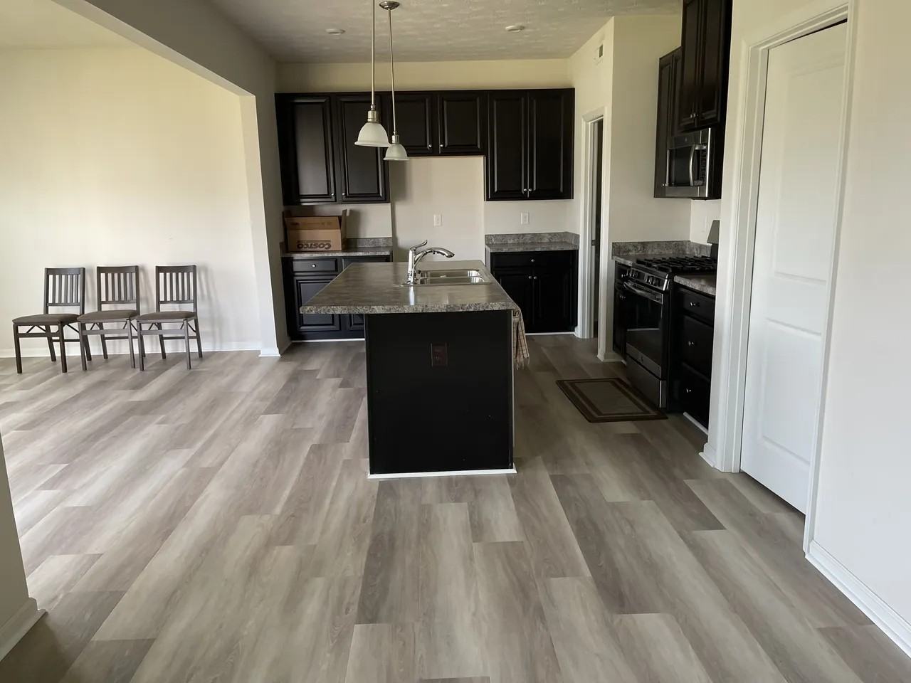 1164 Trovillo Dr #NA - Photo 4 of 39