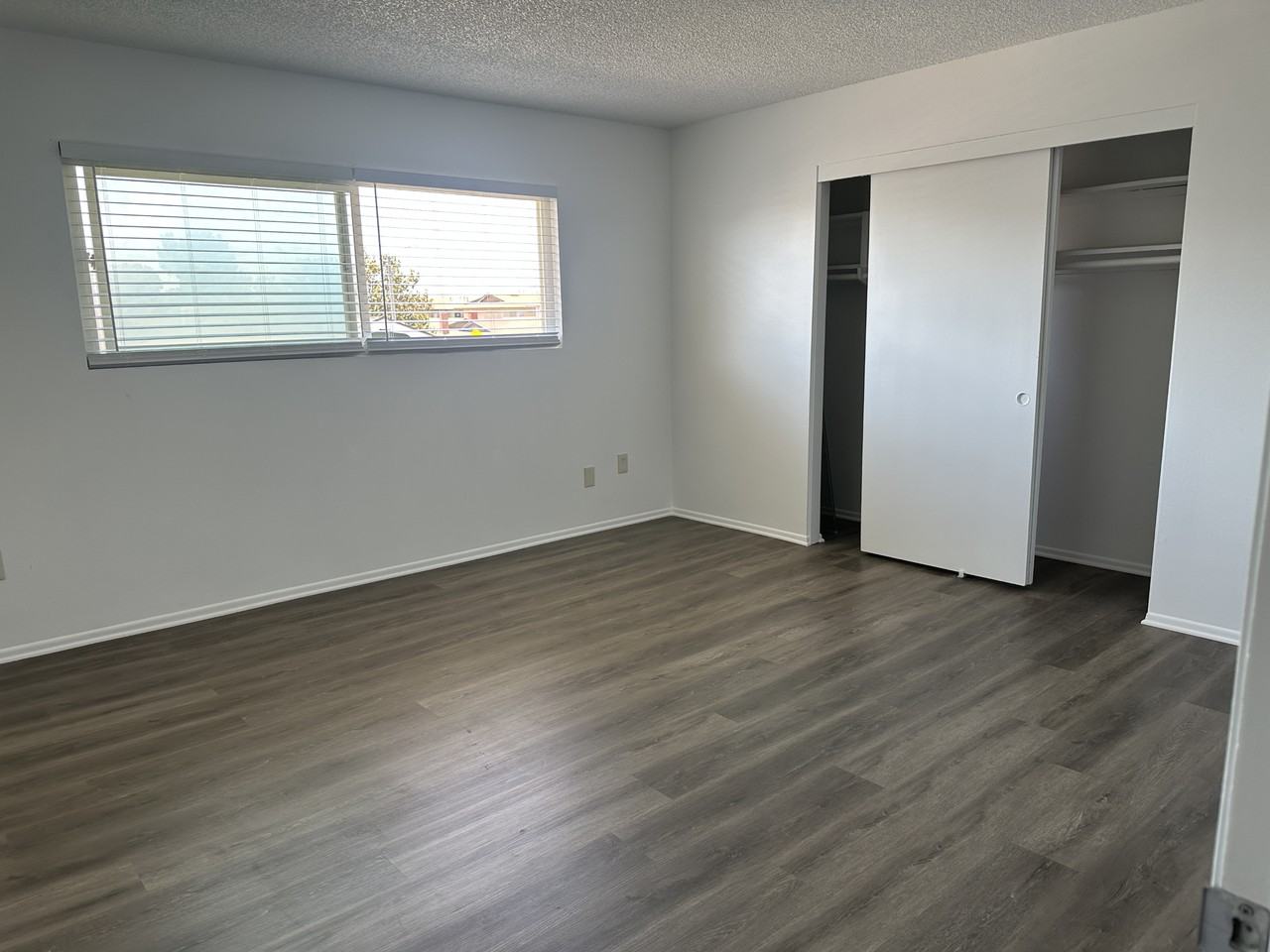 142 S Delano St #3 - Photo 4 of 10