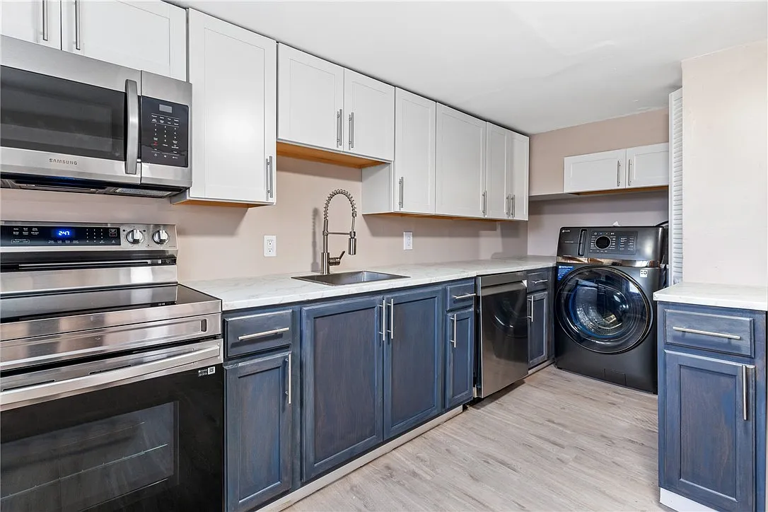 125 Liberty St #NA - Photo 2 of 25