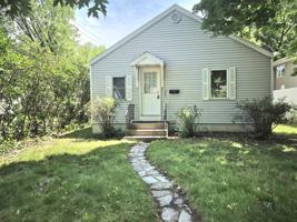 featured image of 240 36th Ave N #NA