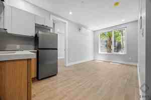 featured image of 809 Midwood Street #3