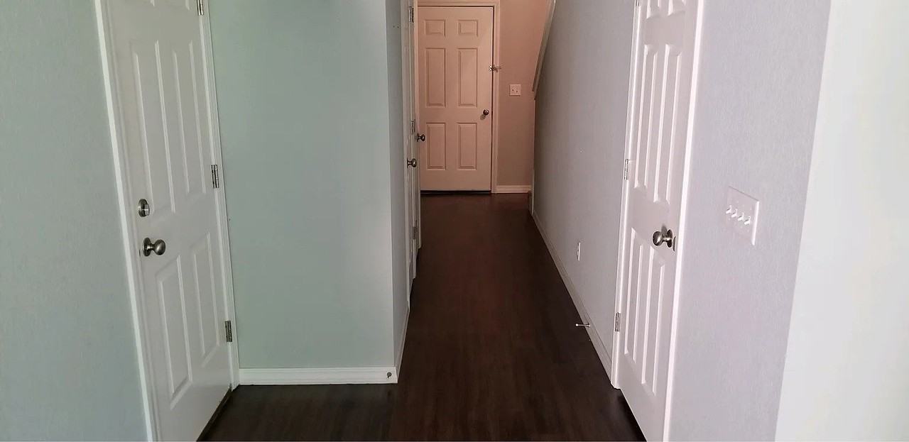 836 Baker St Nw #836 - Photo 4 of 12