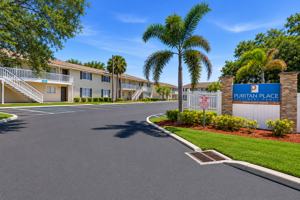 featured image of 7903 Holly Lea Ct