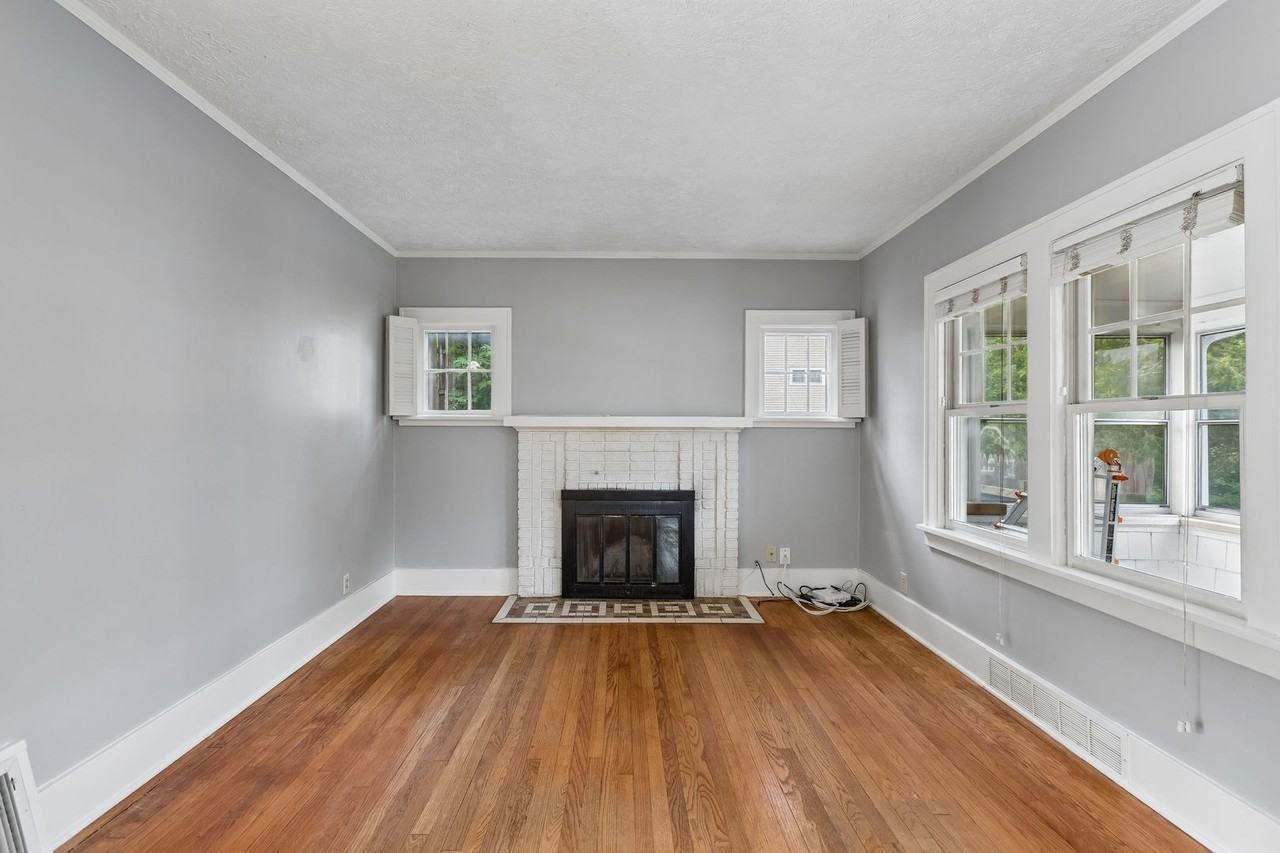 519 S 56th St - Photo 3 of 25