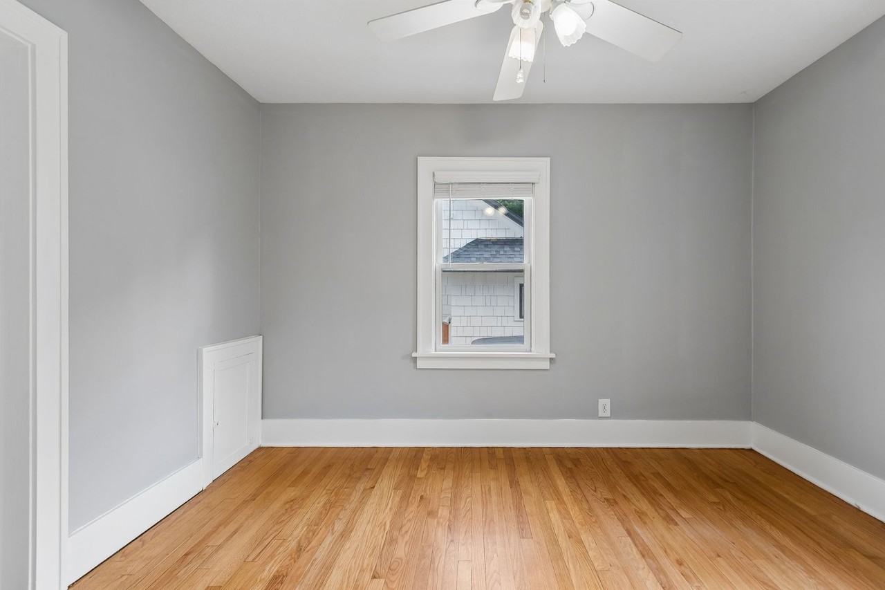 519 S 56th St - Photo 6 of 25