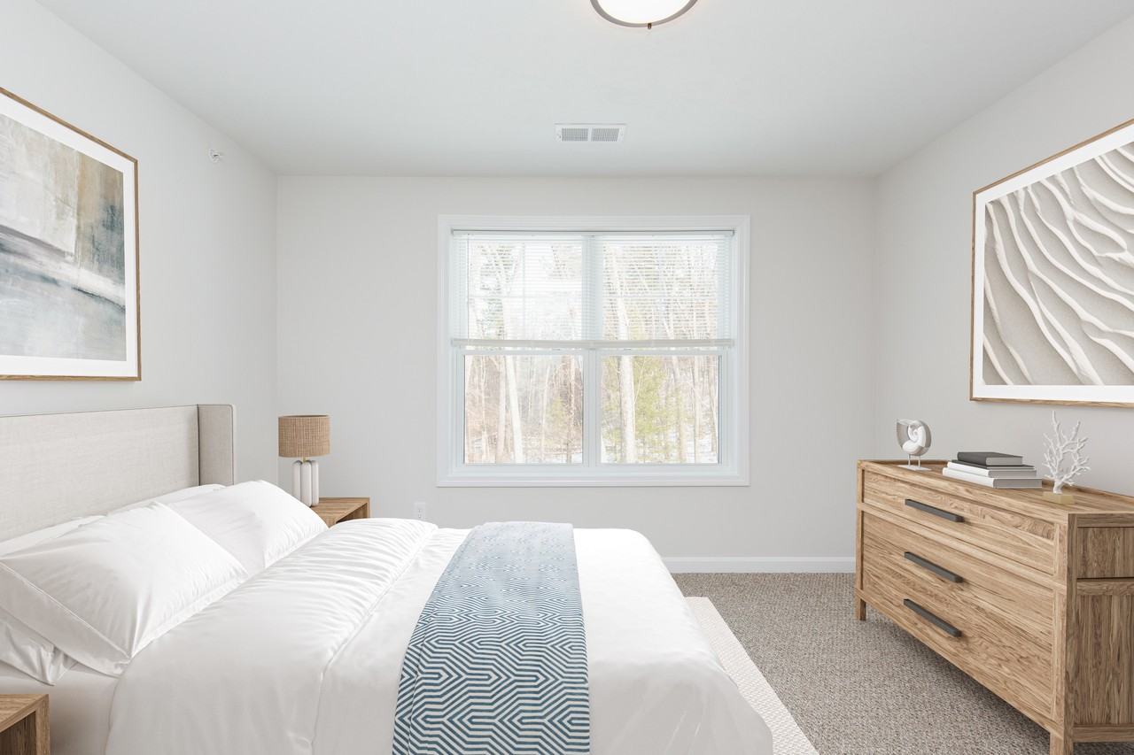 60 Sherburne Ave #5 - Photo 3 of 13