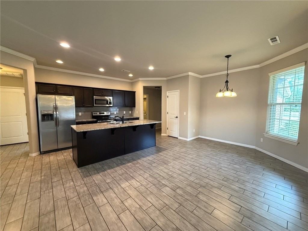1486 S Blue Willow Ave - Photo 7 of 14