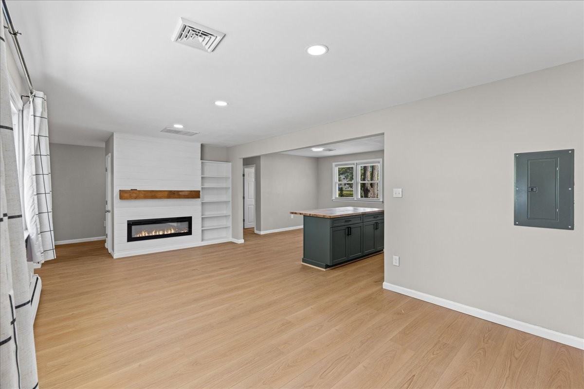 1 Spruce Ln #1 - Photo 7 of 50