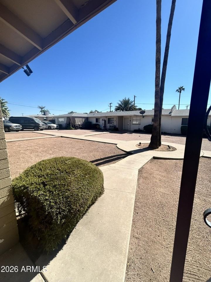 5233 E University Dr #B - Photo 3 of 26