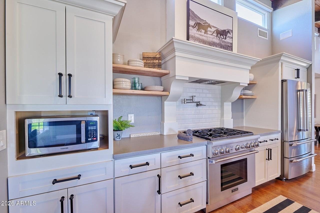 12617 N 71st St - Photo 5 of 40