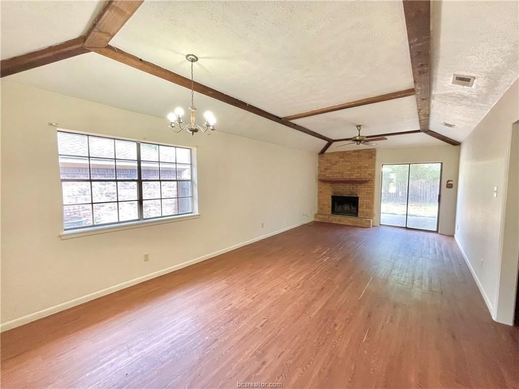 2317 San Pedro Dr - Photo 2 of 11