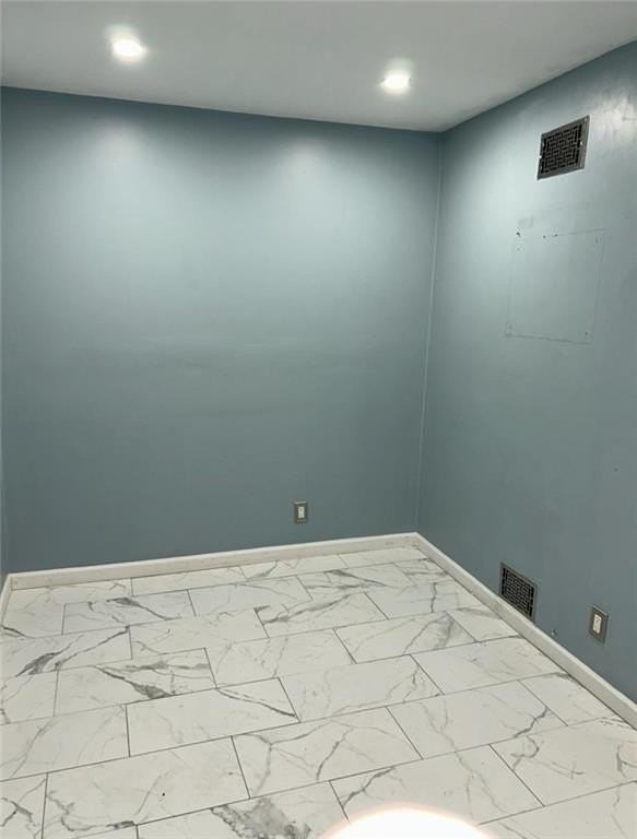 2292 Ralph Ave - Photo 5 of 8
