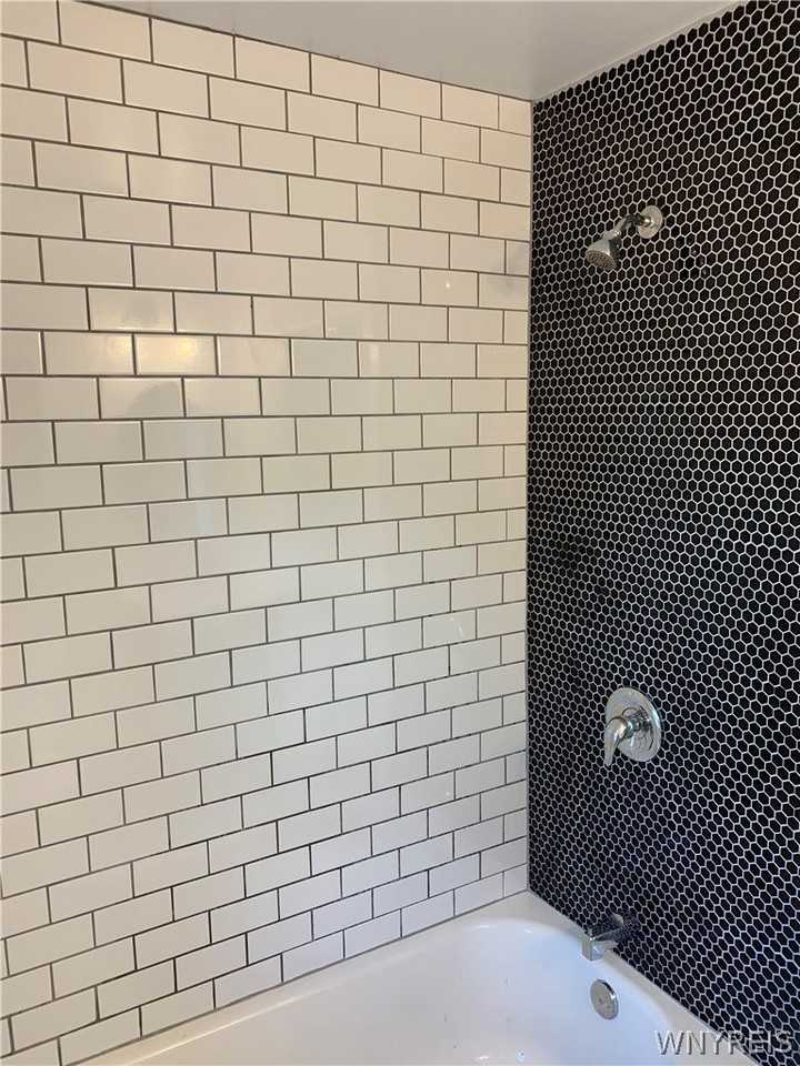 716 West Ave - Photo 6 of 14