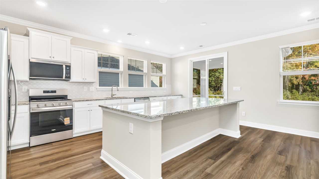 7159 Shooting Star Way - Photo 6 of 40