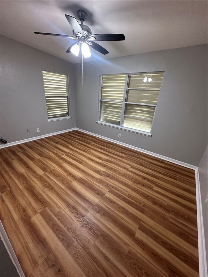 4226 Schanen Blvd - Photo 4 of 9