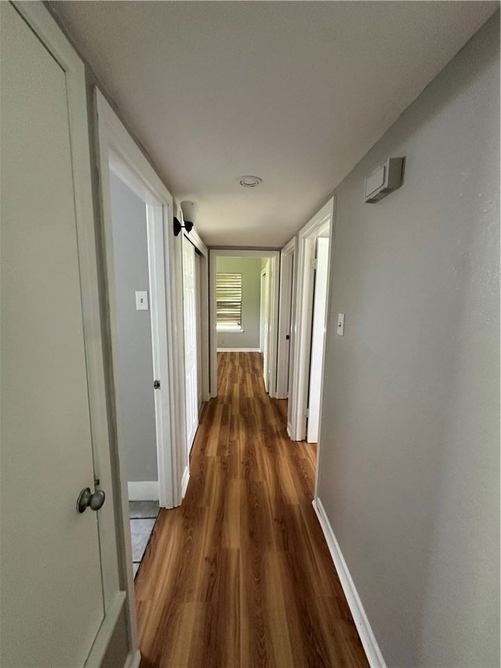 4226 Schanen Blvd - Photo 7 of 9
